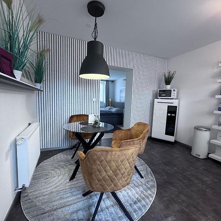 Barrierefrei - 24Std-Check-In Kontaktlos - Kingsize Bed - W-Lan - Parkplatz W 3 Bückeburg Kültér fotó